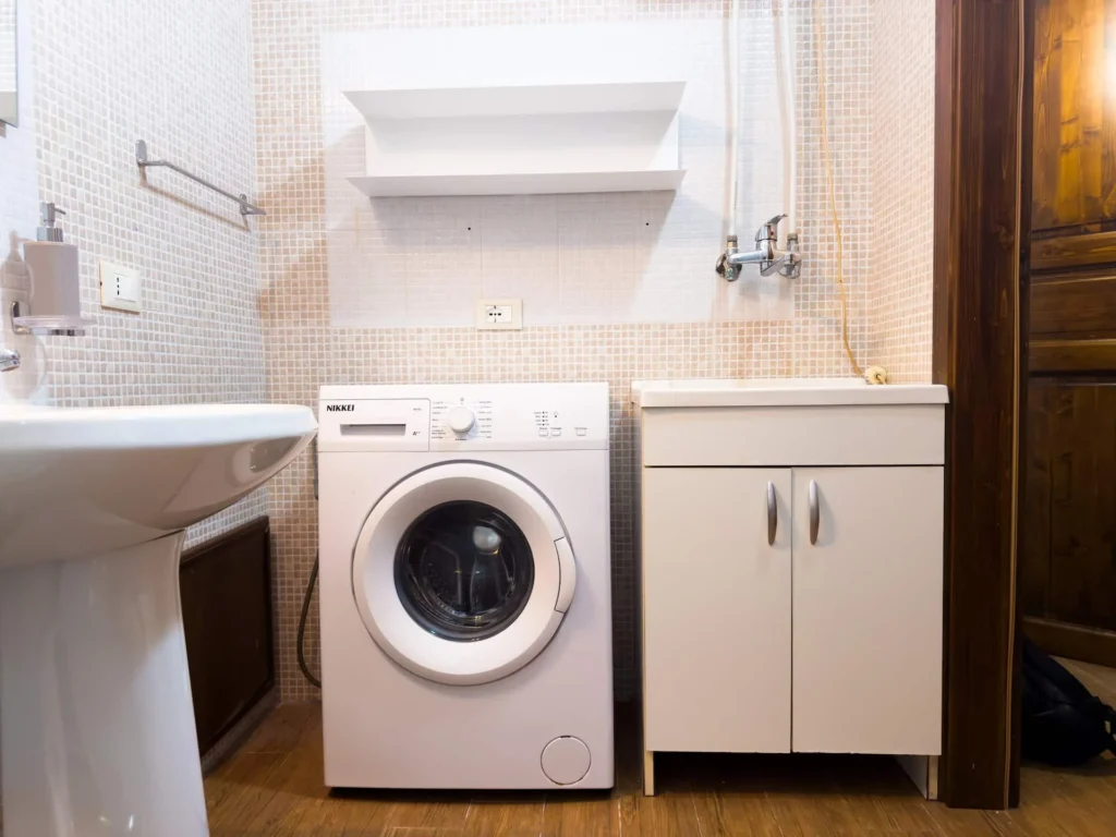 Vico Parroco – Laundry