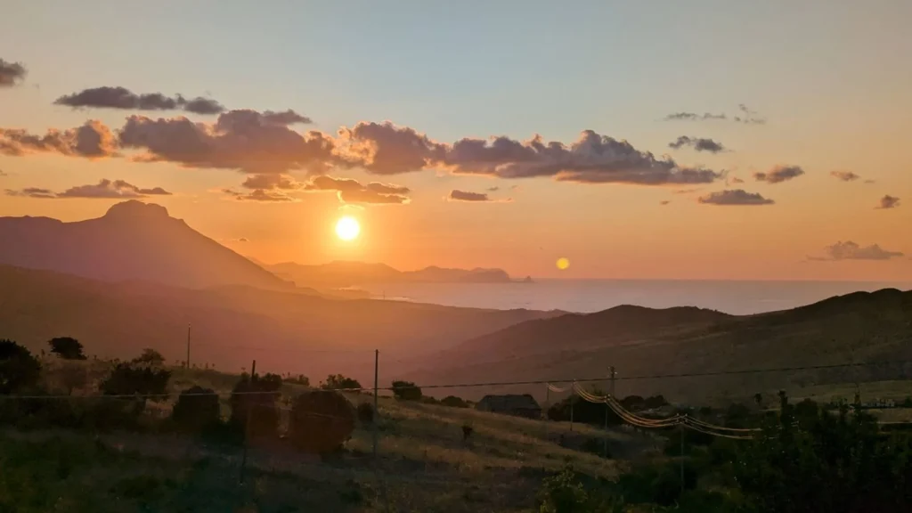 Villa Zazzamita – Views & sunsets